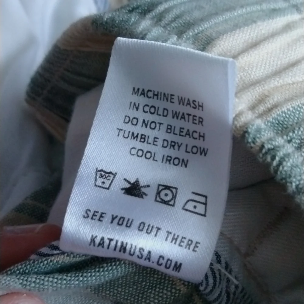 NWT Women's Urban Outfitters Katin Shorts size Medium - Picture 8 of 8